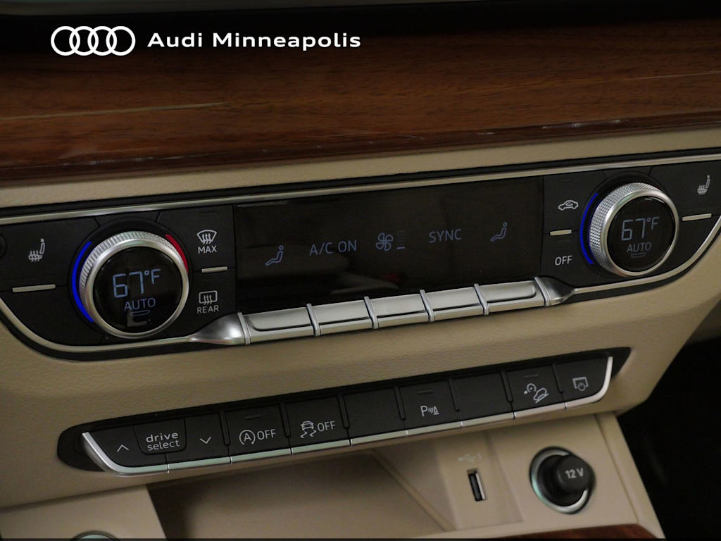 Thumbnail: 2023 Audi Q5 - 24