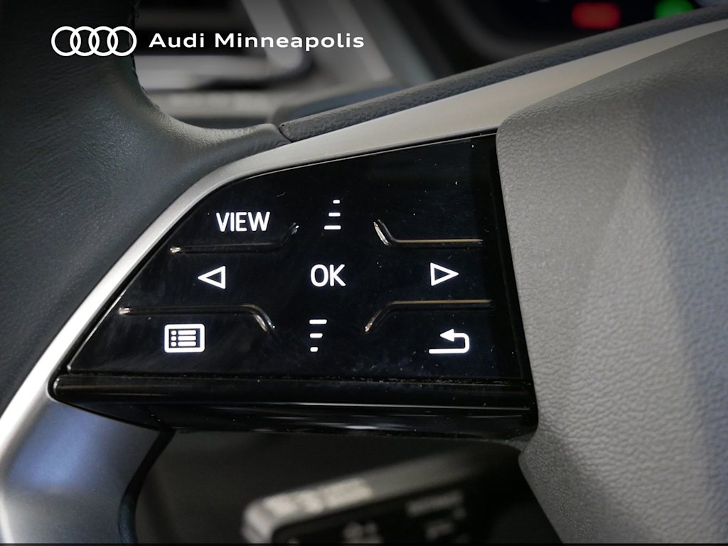 Thumbnail: 2022 Audi Q4 e-tron - 20