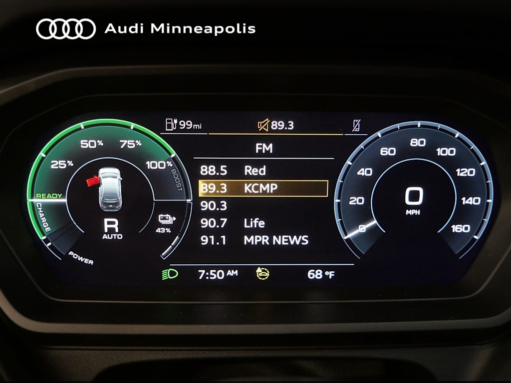 Thumbnail: 2024 Audi Q4 e-tron - 11