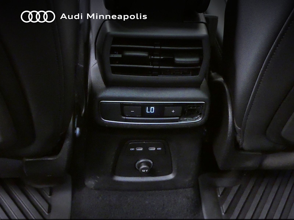 Thumbnail: 2024 Audi Q4 e-tron - 19