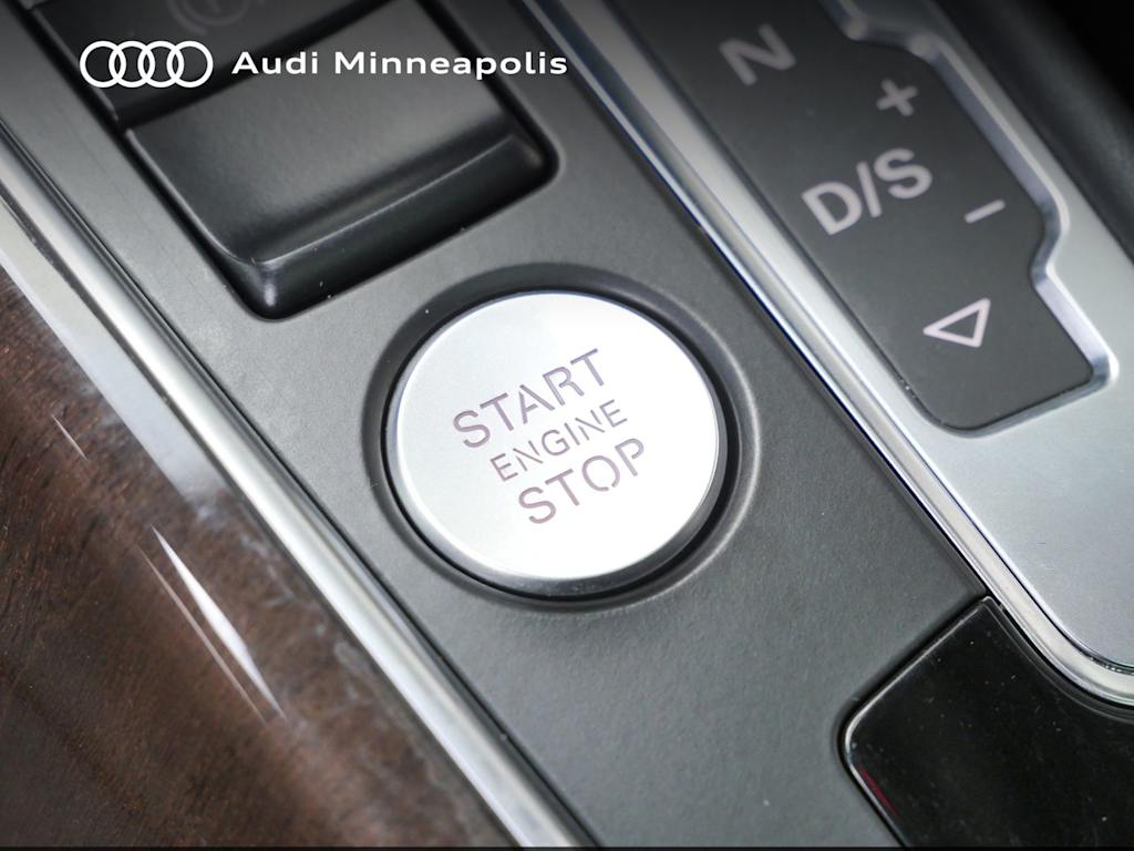 Thumbnail: 2016 Audi Q5 - 25