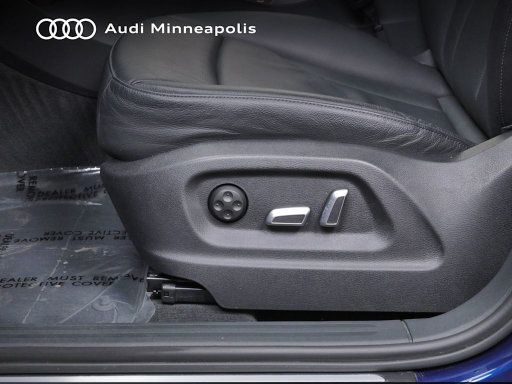 Thumbnail: 2016 Audi Q5 - 16
