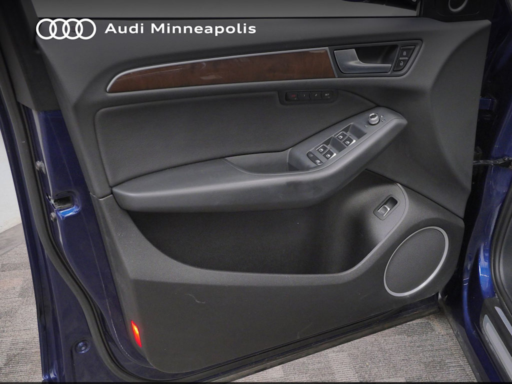 Thumbnail: 2016 Audi Q5 - 15