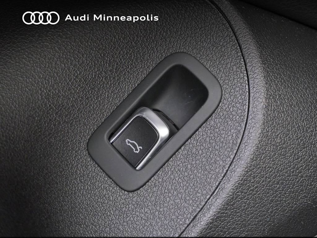 Thumbnail: 2016 Audi Q5 - 19