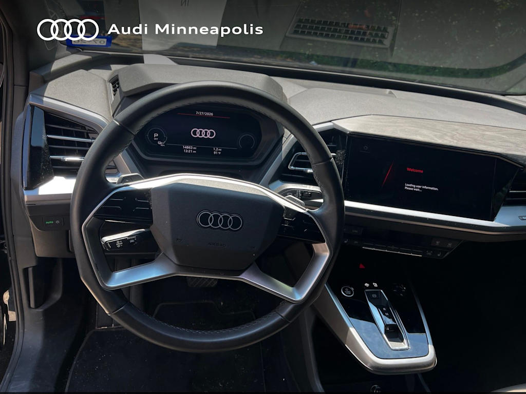 Thumbnail: 2023 Audi Q4 e-tron - 2