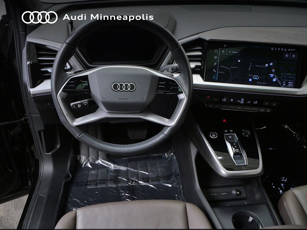 Thumbnail: 2023 Audi Q4 e-tron - 6