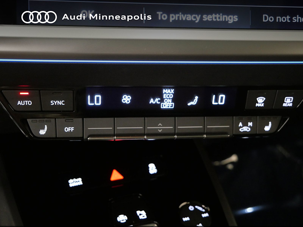 Thumbnail: 2023 Audi Q4 e-tron - 25