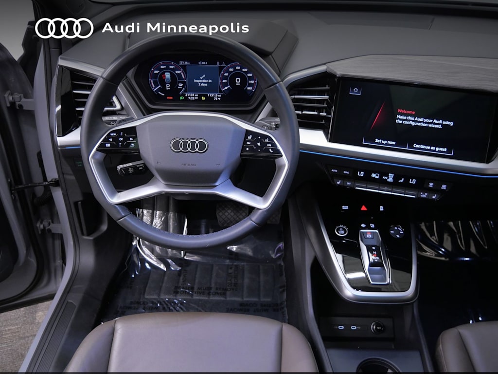 Thumbnail: 2023 Audi Q4 e-tron - 6