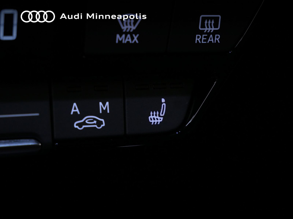 Thumbnail: 2023 Audi Q4 e-tron - 25