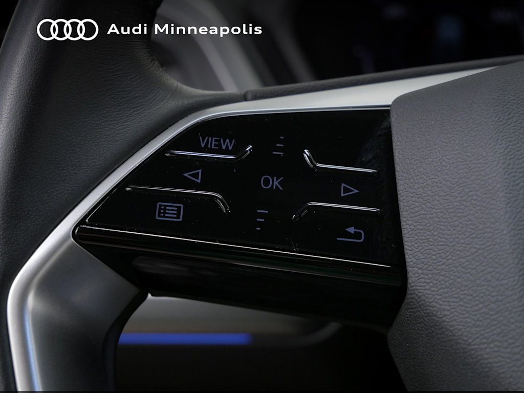 Thumbnail: 2023 Audi Q4 e-tron - 21