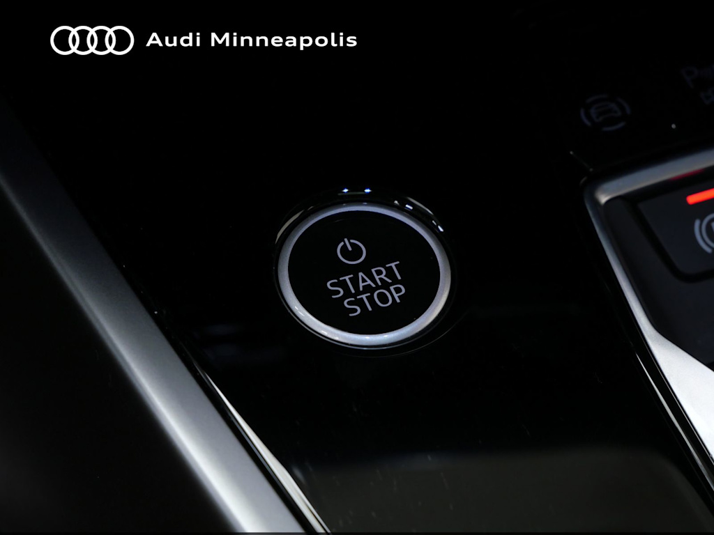 Thumbnail: 2023 Audi Q4 e-tron - 24