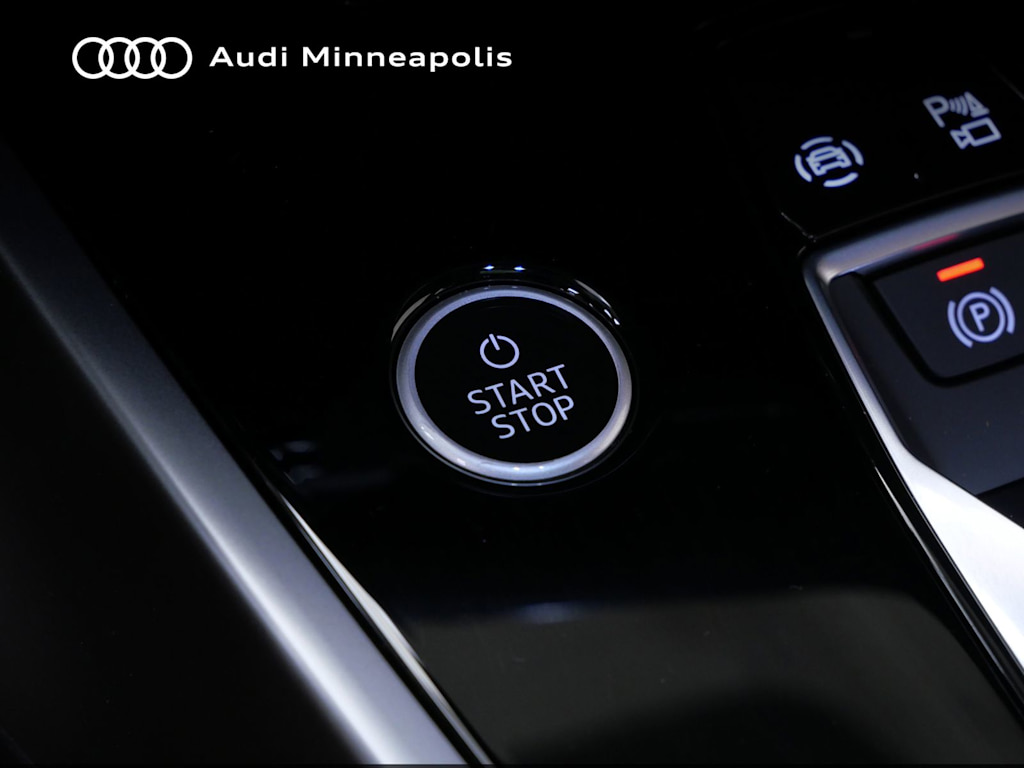Thumbnail: 2023 Audi Q4 e-tron - 25