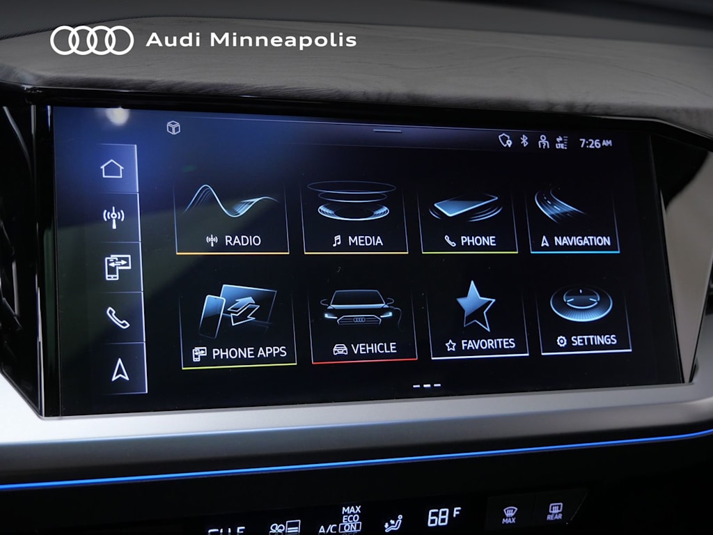 Thumbnail: 2023 Audi Q4 e-tron - 8