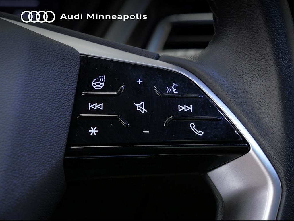 Thumbnail: 2023 Audi Q4 e-tron - 22