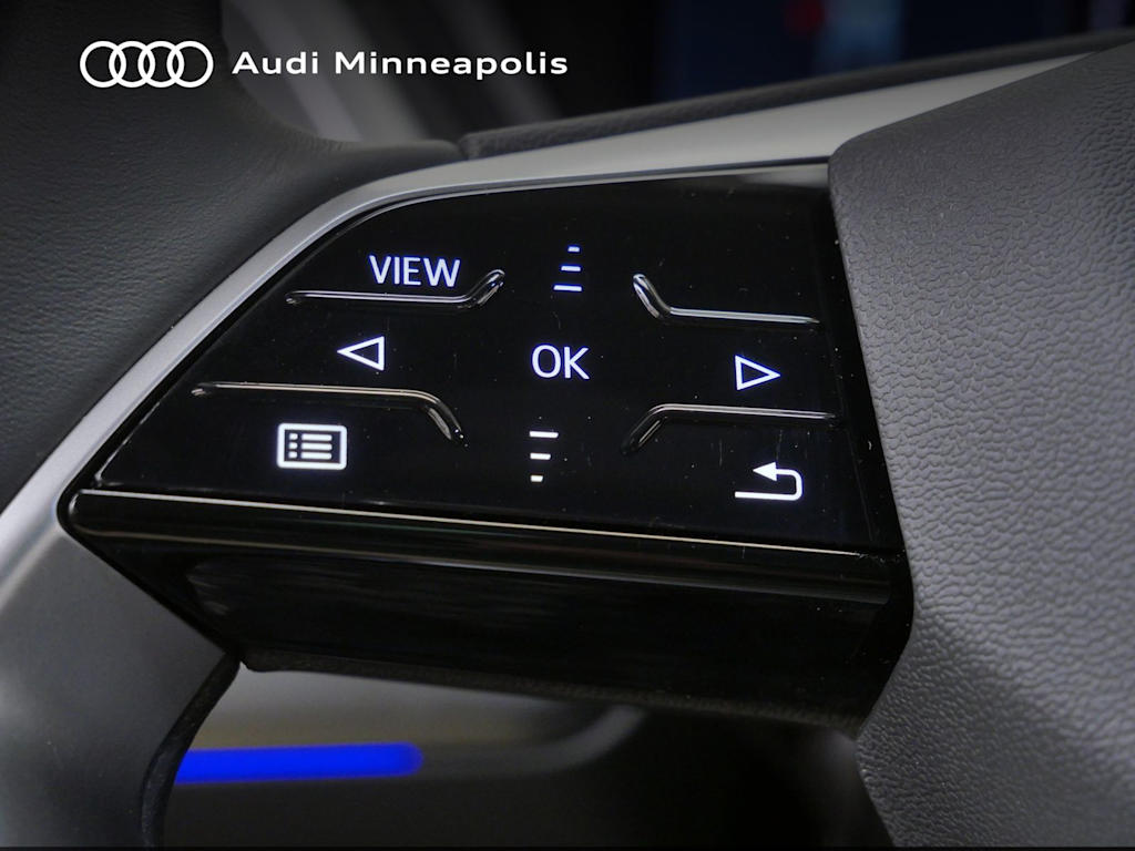 Thumbnail: 2023 Audi Q4 e-tron - 21