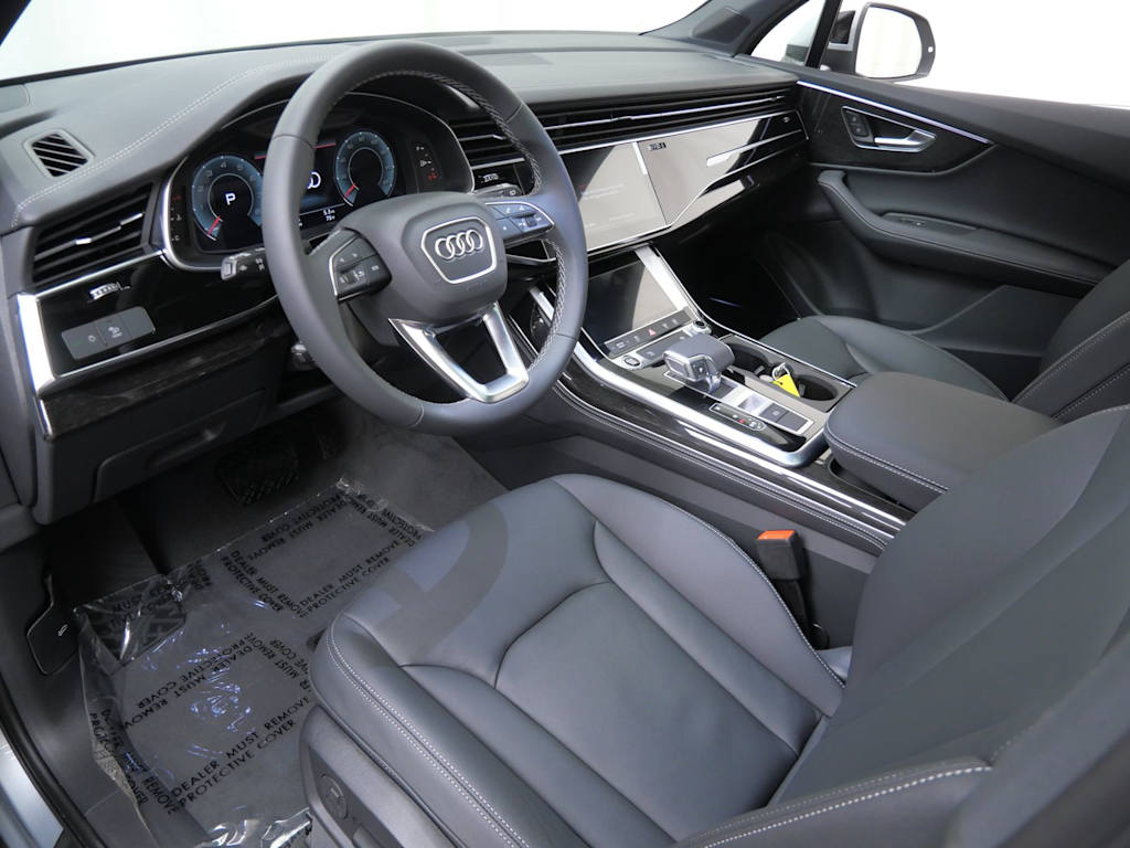 Thumbnail: 2026 Audi Q7 - 2