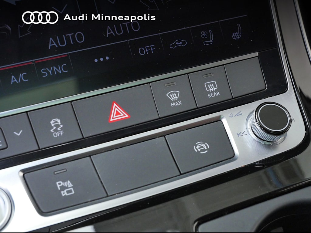 Thumbnail: 2023 Audi Q7 - 27