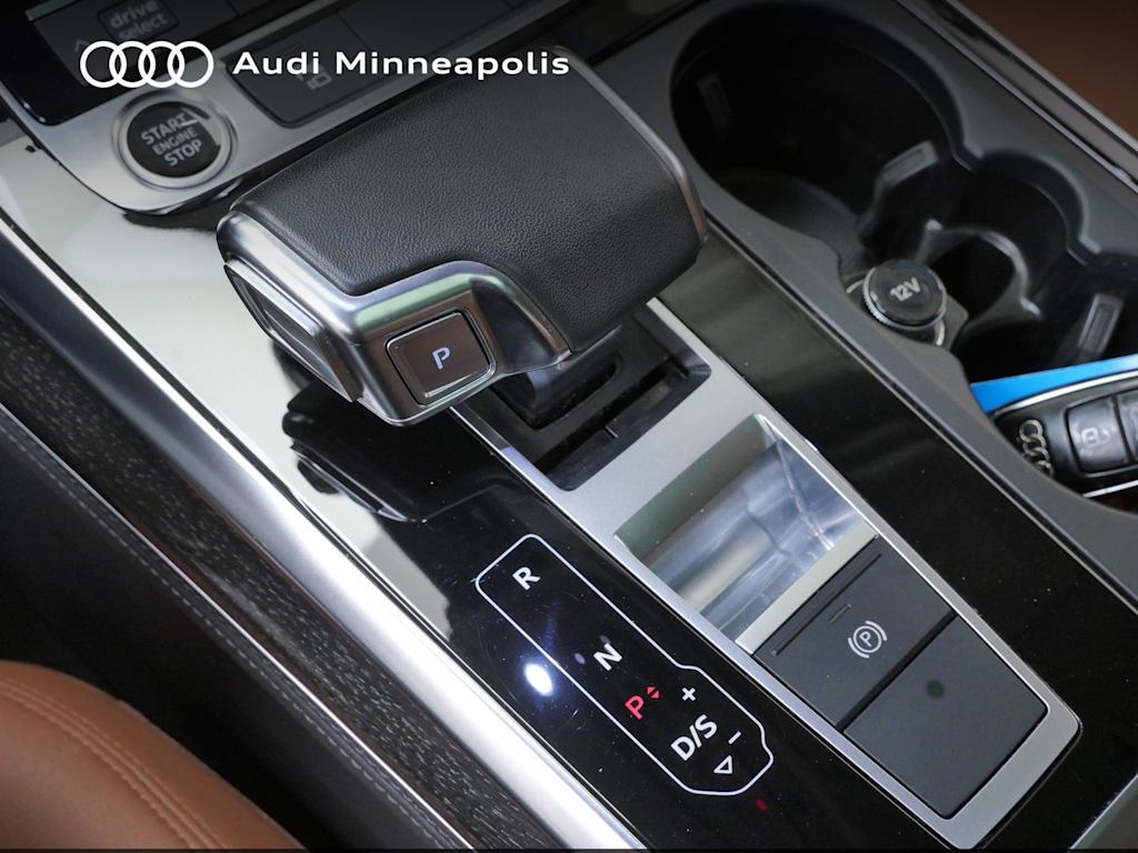 Thumbnail: 2023 Audi Q7 - 11