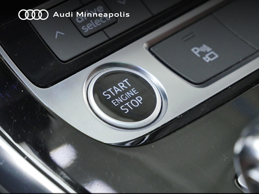 Thumbnail: 2023 Audi Q7 - 26