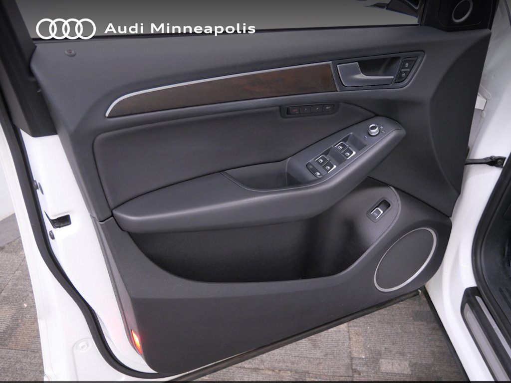 Thumbnail: 2015 Audi Q5 - 13
