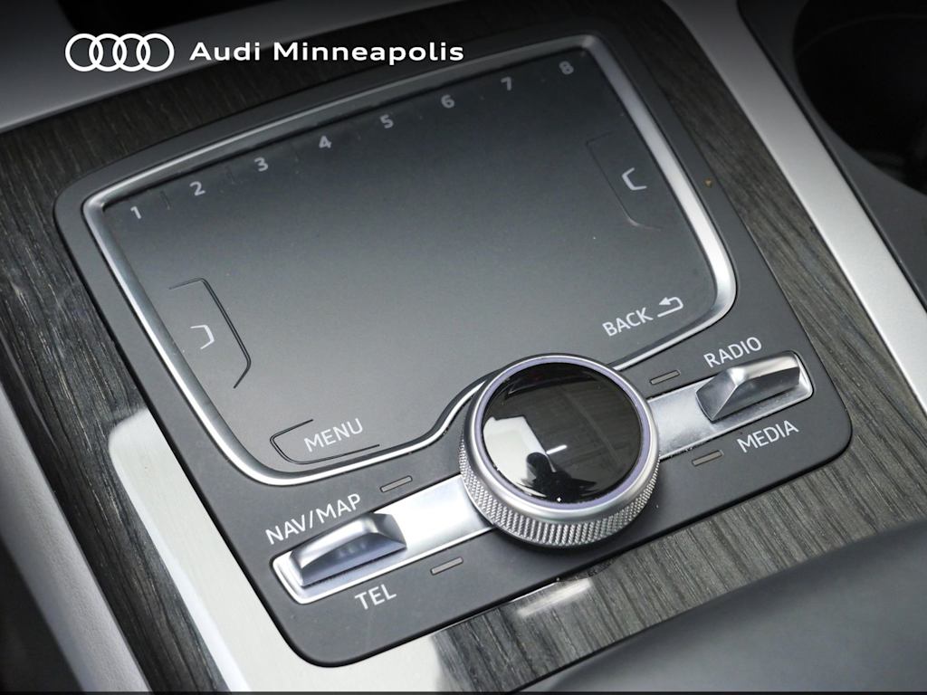 Thumbnail: 2018 Audi Q7 - 25