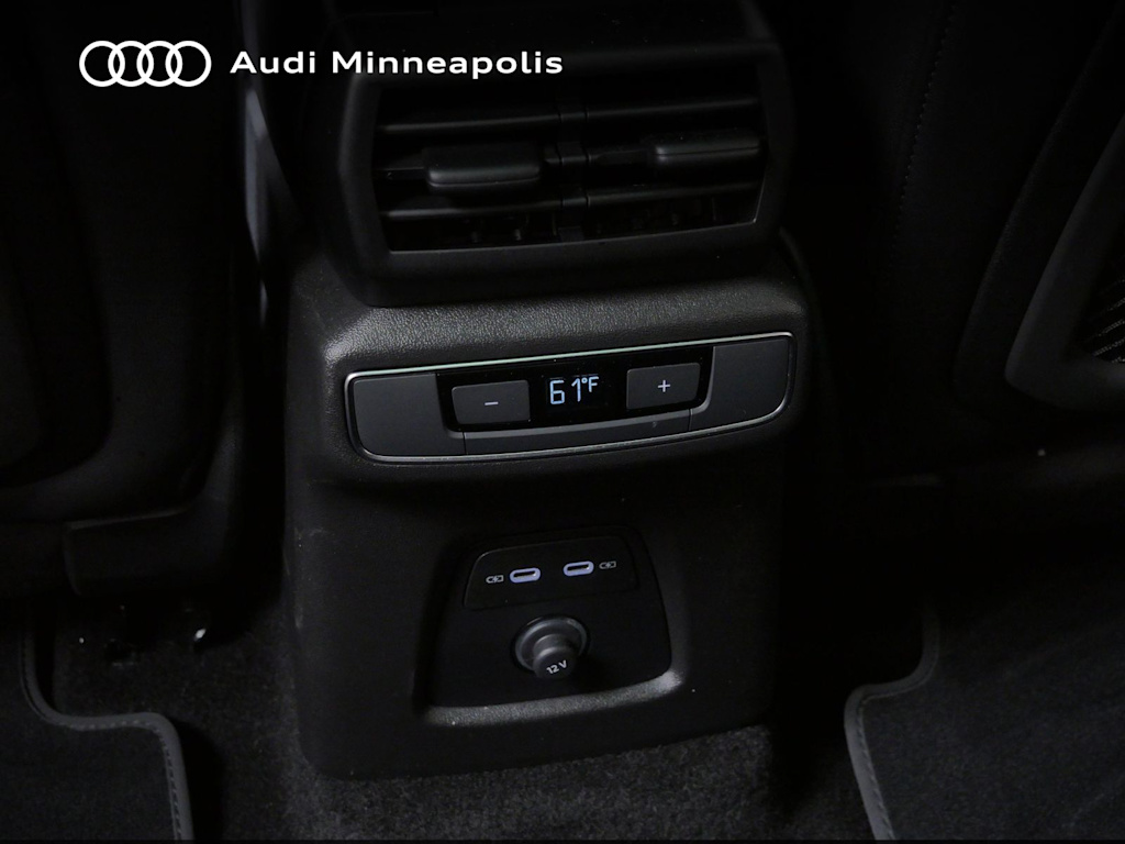 Thumbnail: 2025 Audi Q4 e-tron - 18