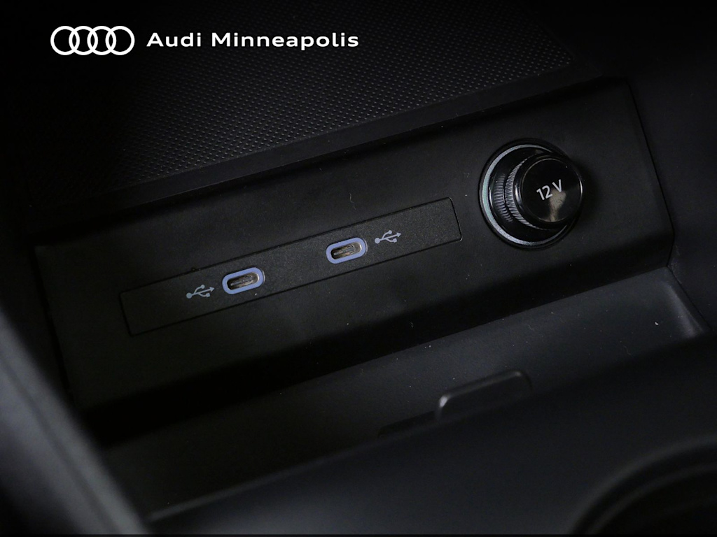 Thumbnail: 2025 Audi Q4 e-tron - 26