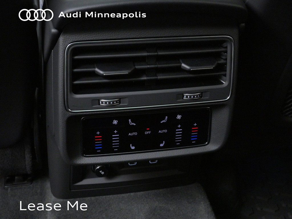 Thumbnail: 2026 Audi Q7 - 18