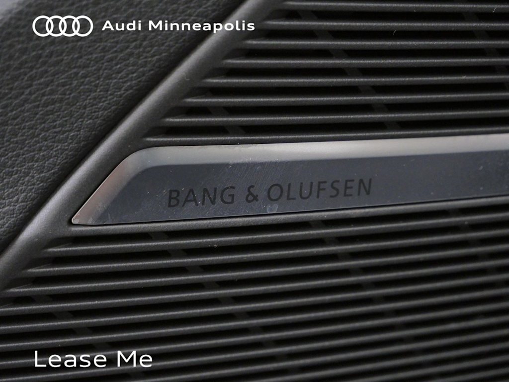 Thumbnail: 2026 Audi Q7 - 7