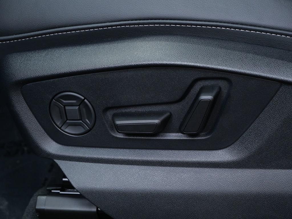 Thumbnail: 2026 Audi Q7 - 13
