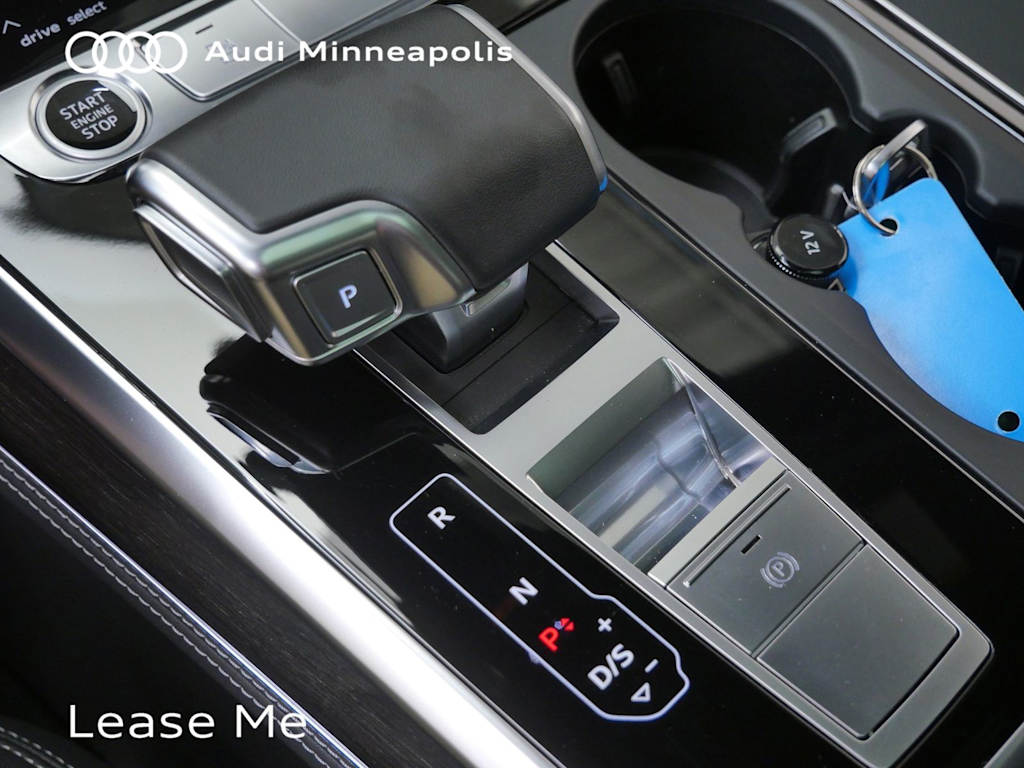 Thumbnail: 2026 Audi Q7 - 11