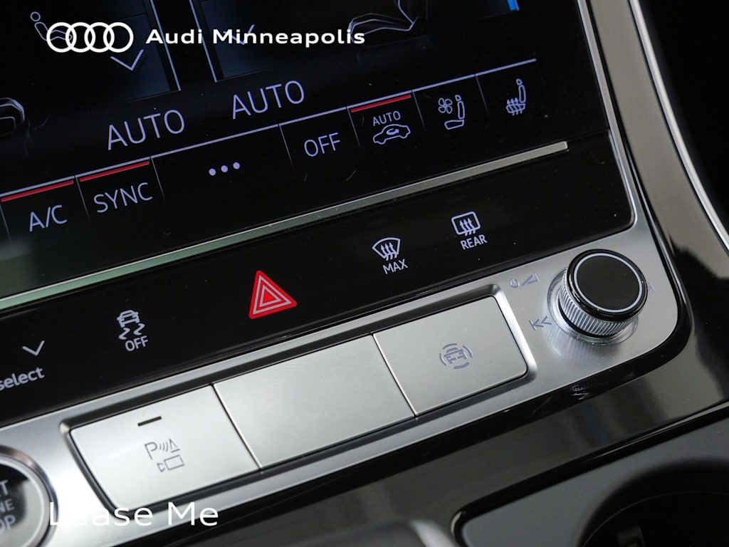 Thumbnail: 2026 Audi Q7 - 26