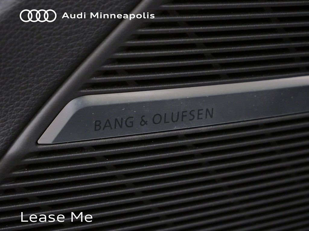 Thumbnail: 2026 Audi Q7 - 7