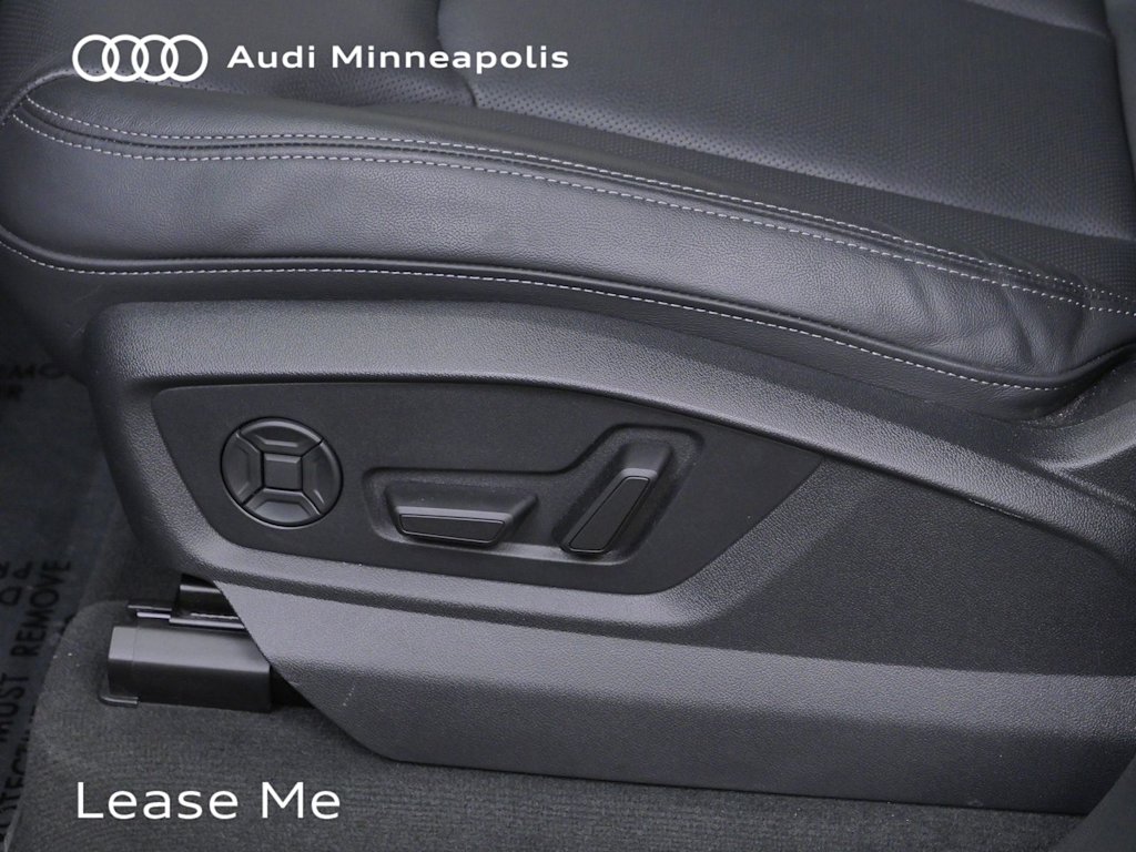 Thumbnail: 2026 Audi Q7 - 16