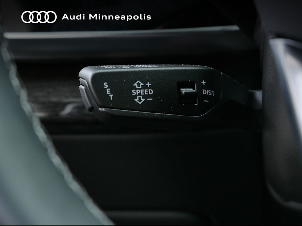 Thumbnail: 2025 Audi Q7 - 22