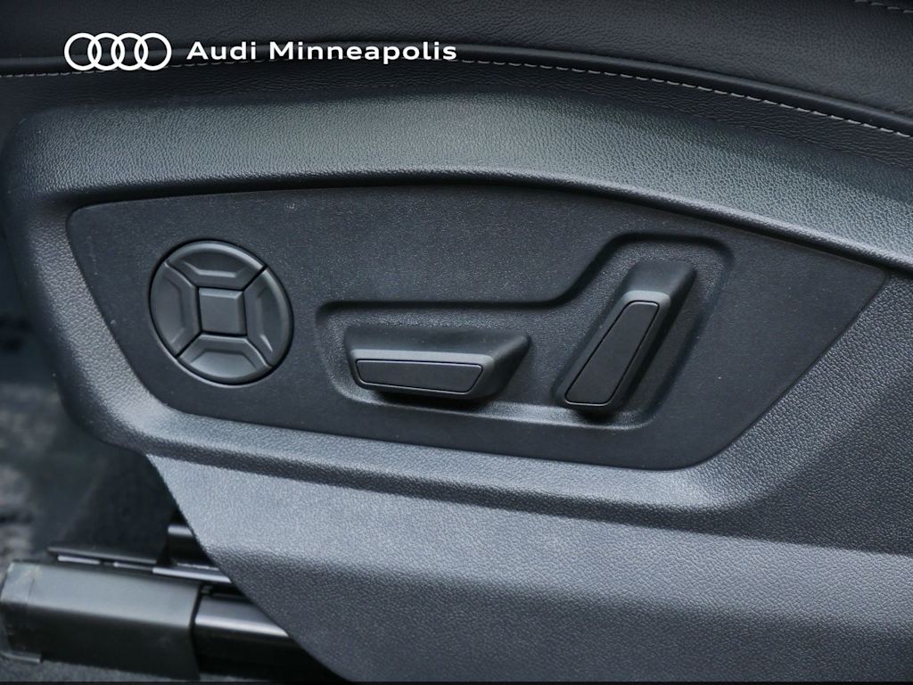 Thumbnail: 2025 Audi Q7 - 19