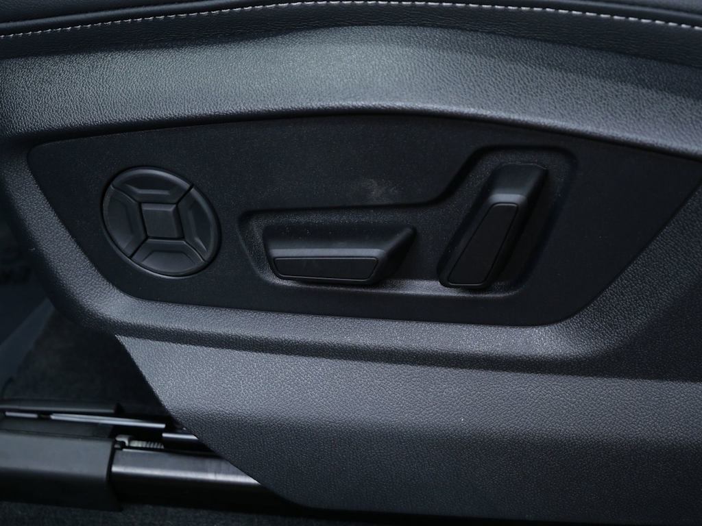 Thumbnail: 2026 Audi Q7 - 13