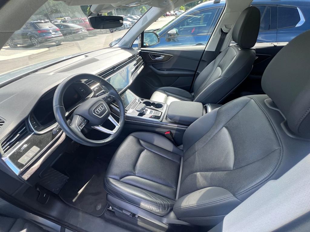 Thumbnail: 2020 Audi Q7 - 4