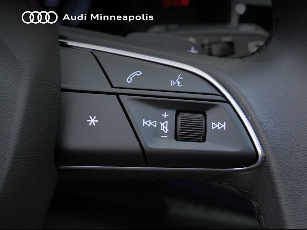 Thumbnail: 2023 Audi Q7 - 22