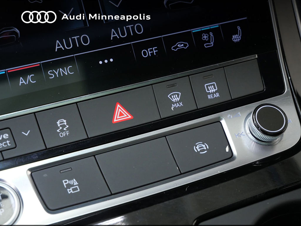 Thumbnail: 2023 Audi Q7 - 27
