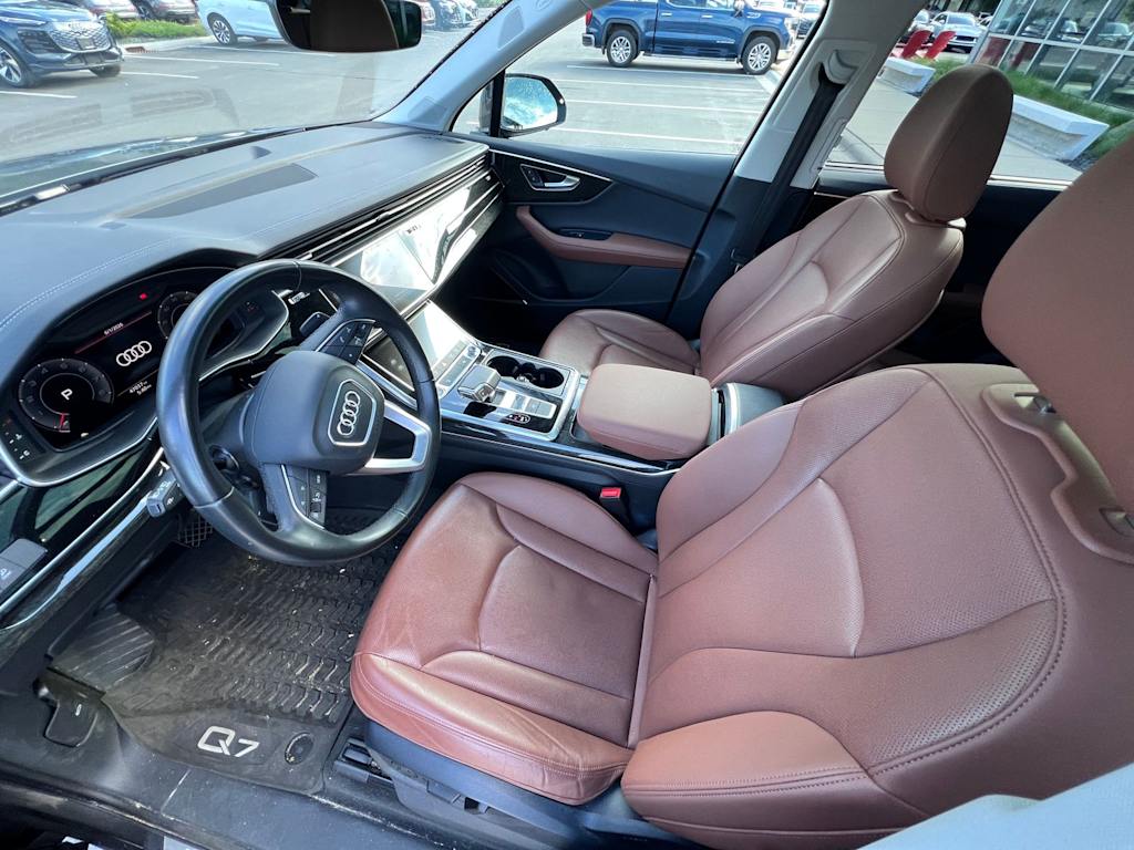 Thumbnail: 2024 Audi Q7 - 3
