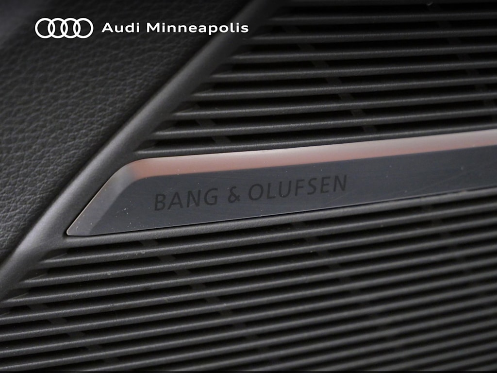 Thumbnail: 2024 Audi Q7 - 7