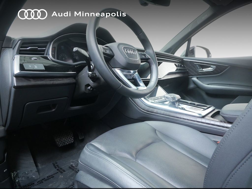 Thumbnail: 2023 Audi Q7 - 2