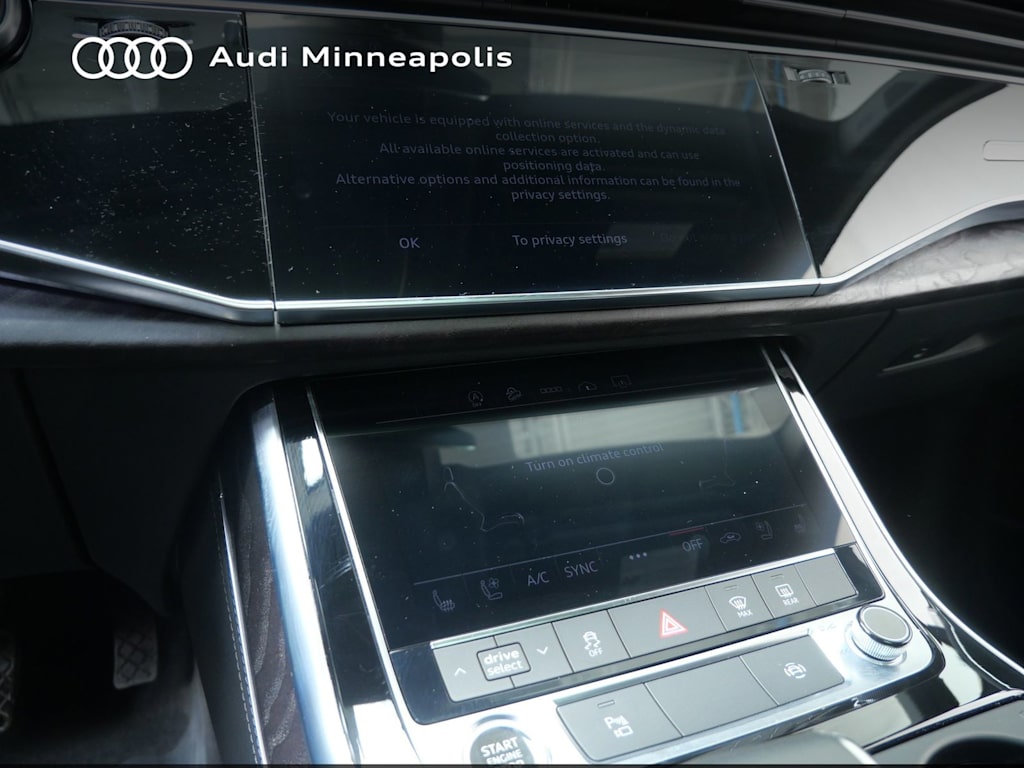 Thumbnail: 2023 Audi Q7 - 10