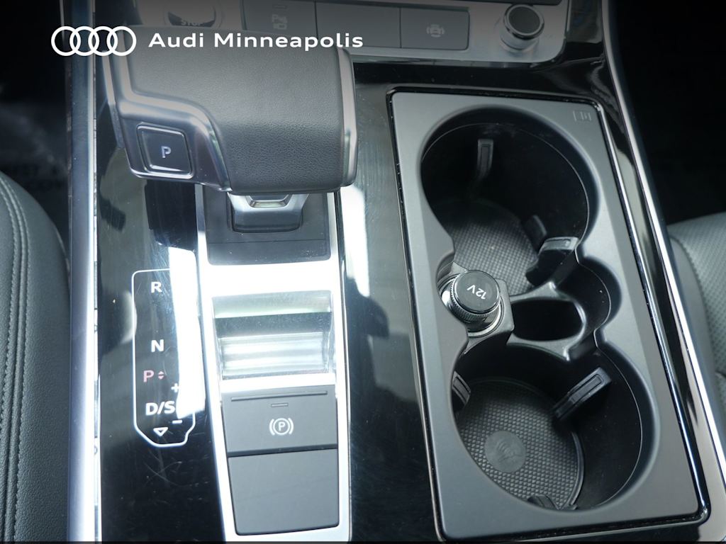 Thumbnail: 2023 Audi Q7 - 11