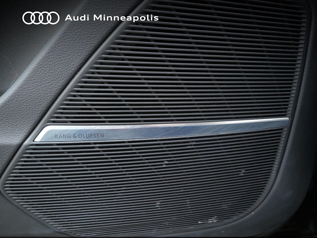 Thumbnail: 2023 Audi Q7 - 28