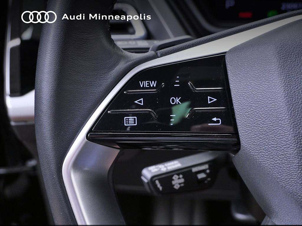 Thumbnail: 2023 Audi Q4 e-tron - 20