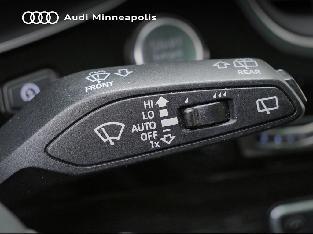 Thumbnail: 2017 Audi Q7 - 10