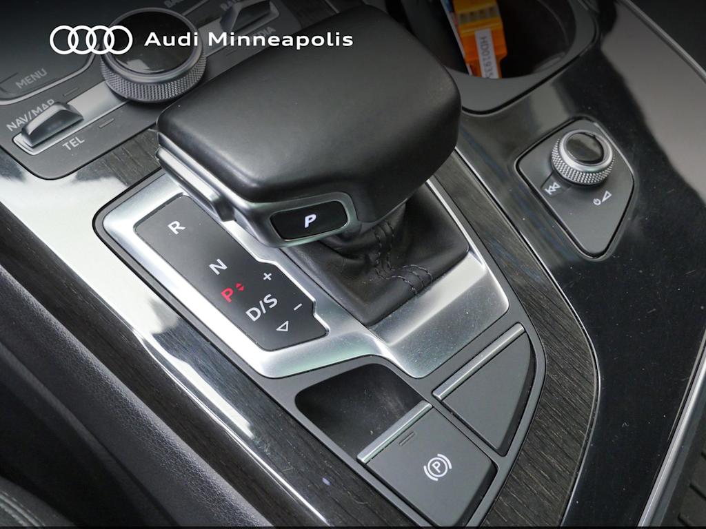 Thumbnail: 2017 Audi Q7 - 26