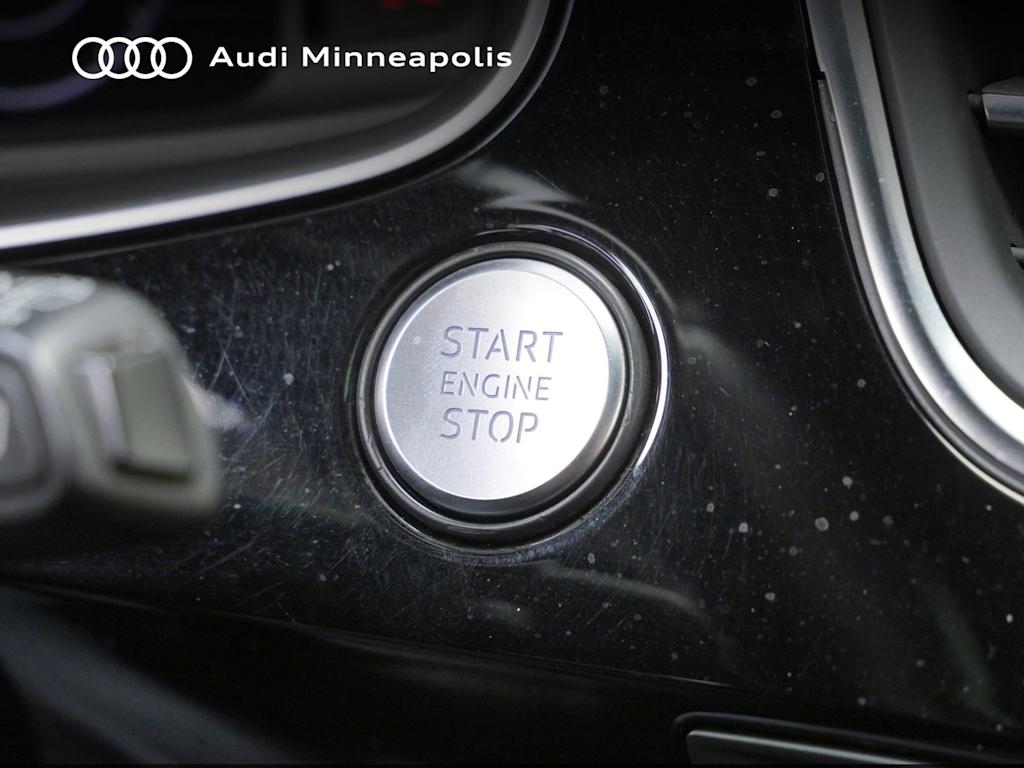Thumbnail: 2017 Audi Q7 - 23